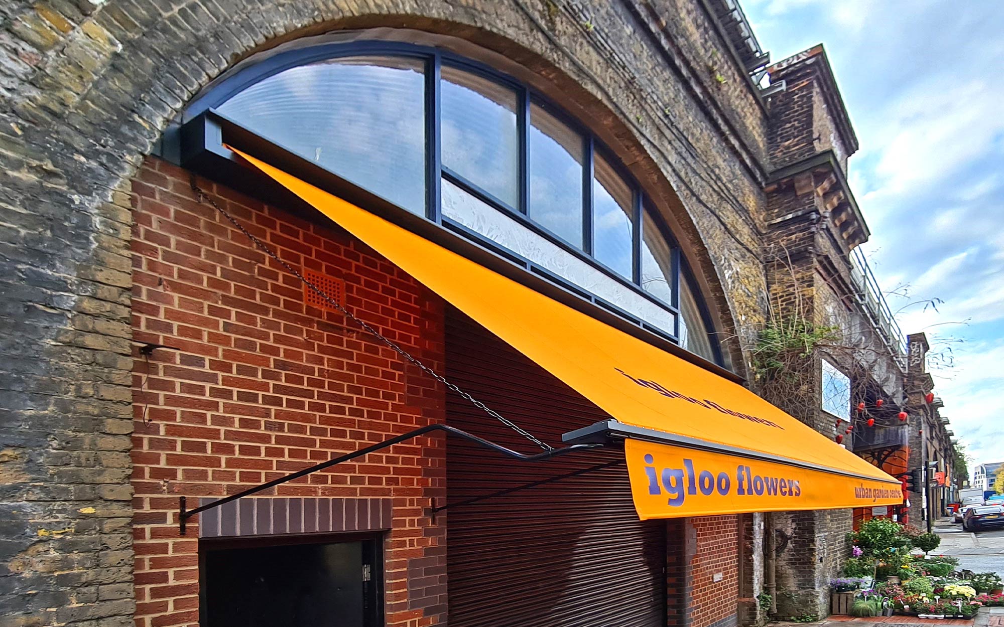 Victorian Awnings for commercial businesses