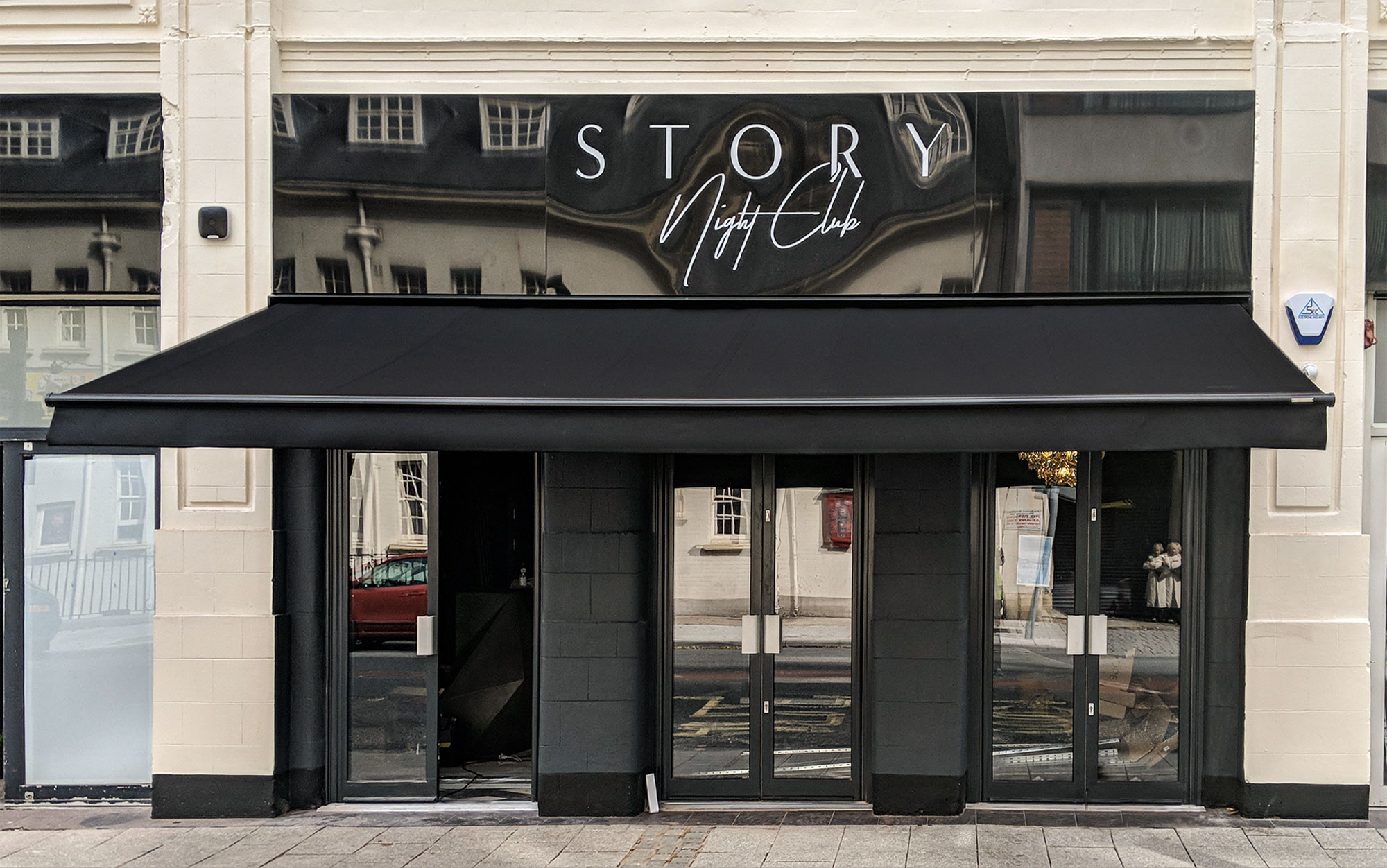 Awnings for Story Nightclub