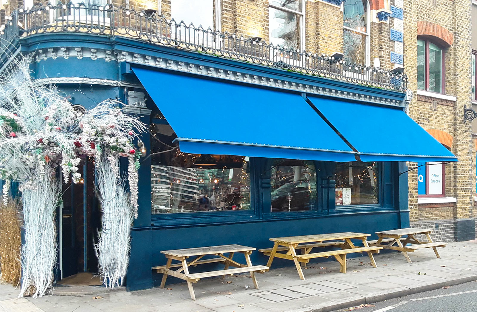 Pub and Bar Awnings
