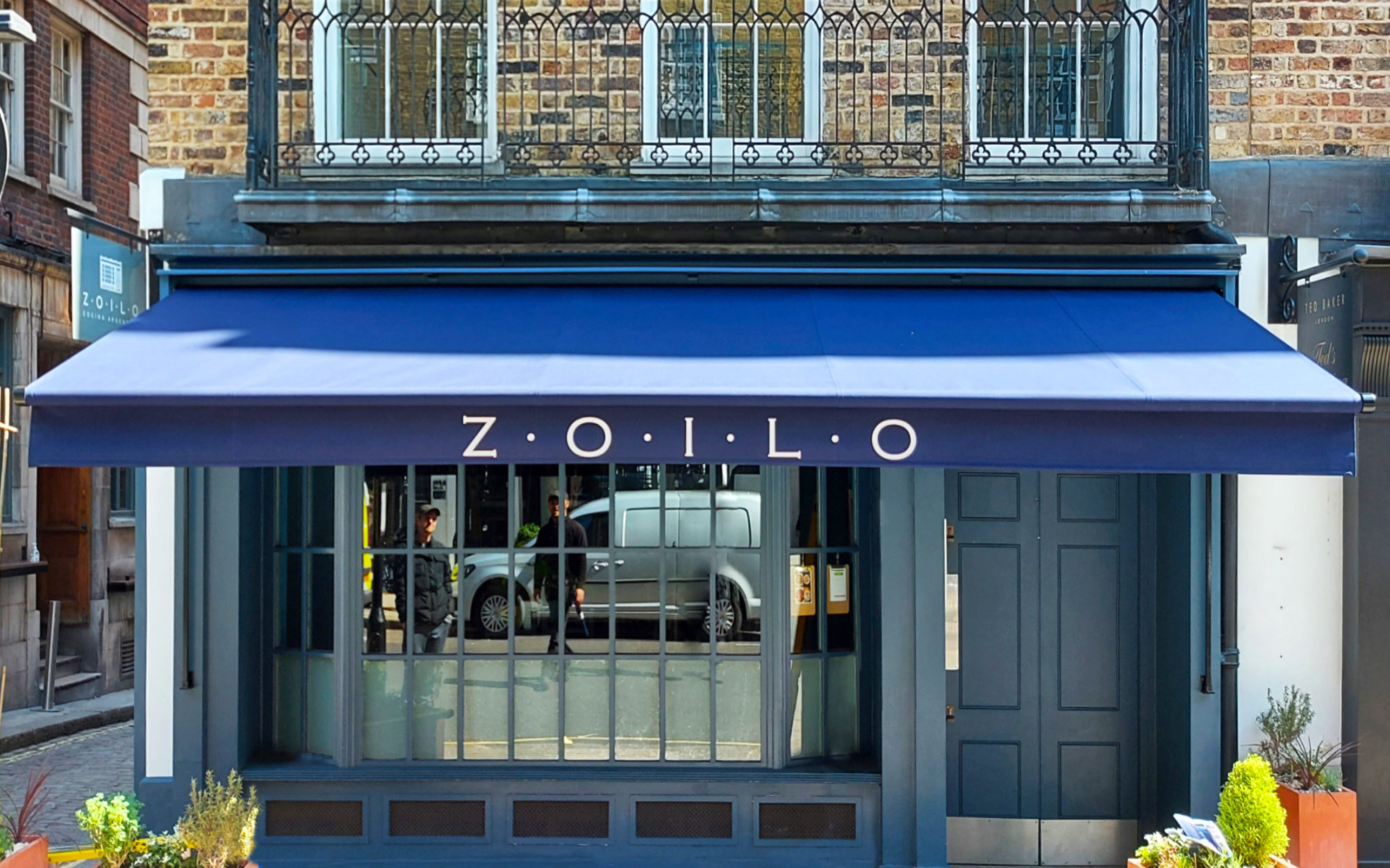 Branded Awnings for Zoilo