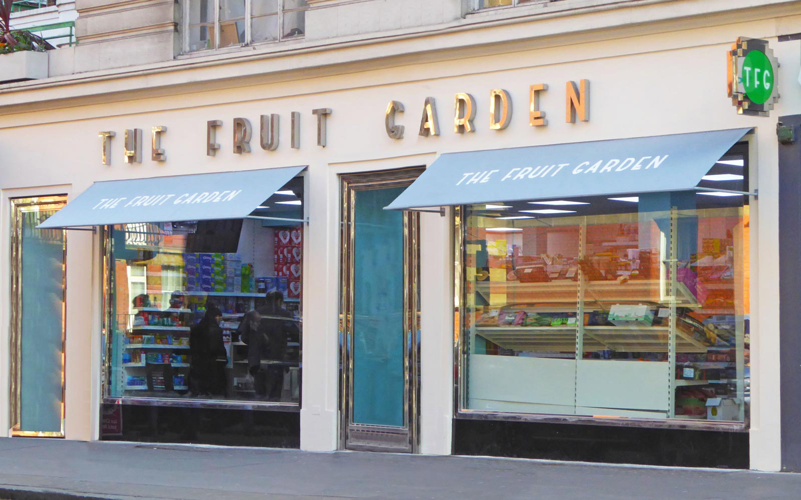 Shop Commercial Awnings in UK