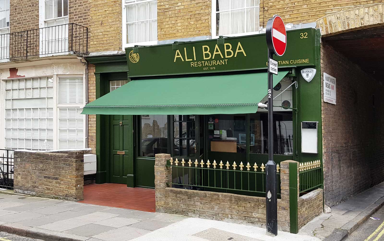  Shop Victorian Awning