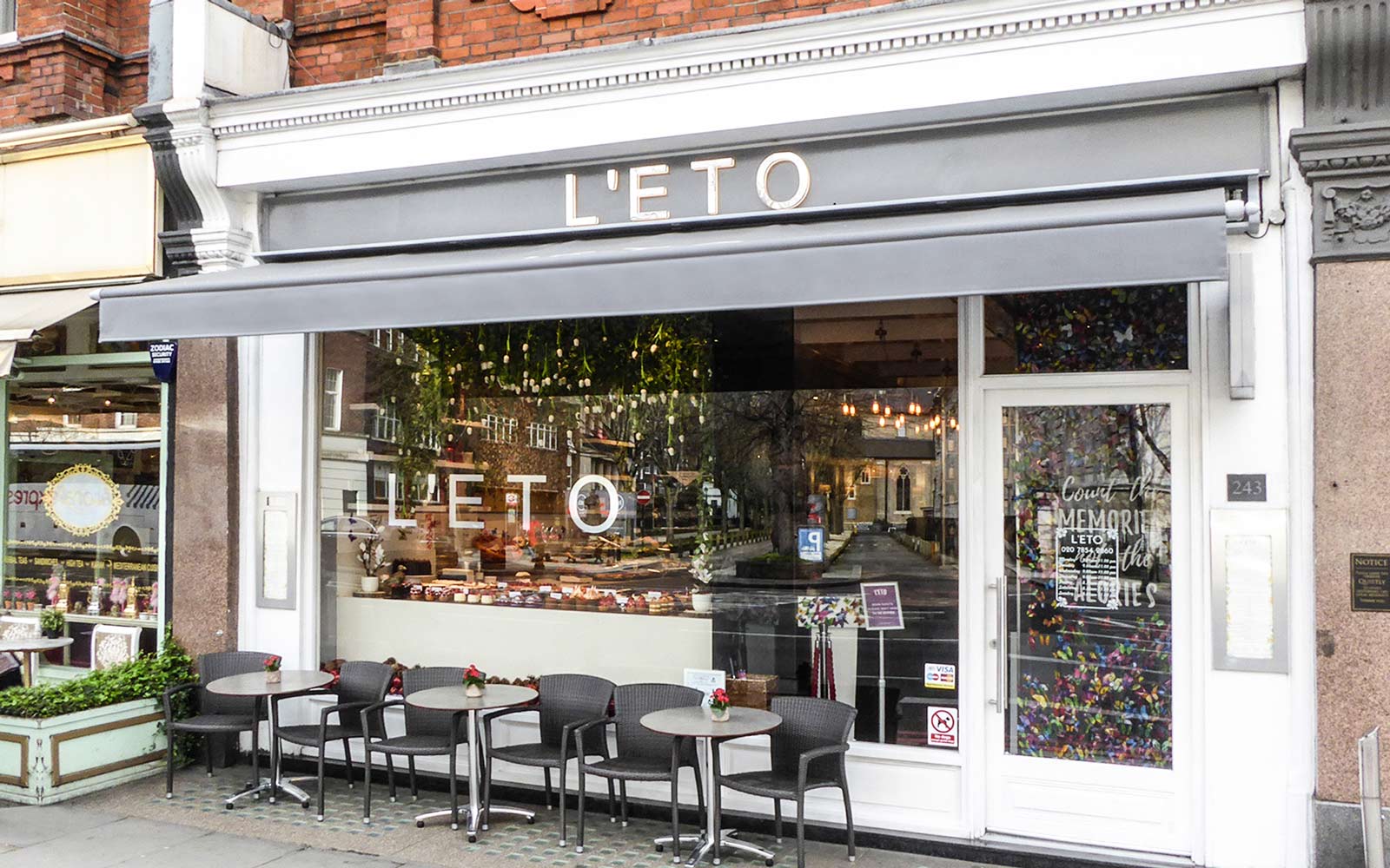 Commercial Awnings, Greenwich Cantilever